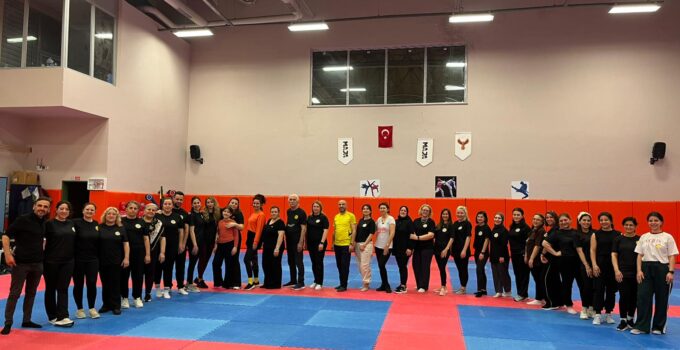 HALK OYUNLARI HER YAŞI BULUŞTURUYOR