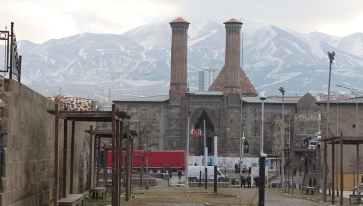 ÇERKEZKÖY’DE ERZURUM’UN GÜNEY İLÇELERİ TEK ÇATI ALTINDA TOPLANIYOR