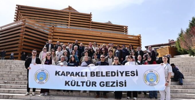 KAPAKLILILAR ESKİŞEHİR’İ GEZDİ