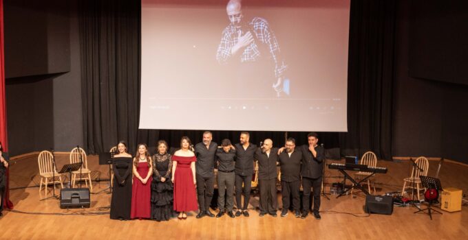 USTA İSİMLER ÇERKEZKÖY’DE, TÜRKÜLERİYLE ANILDI