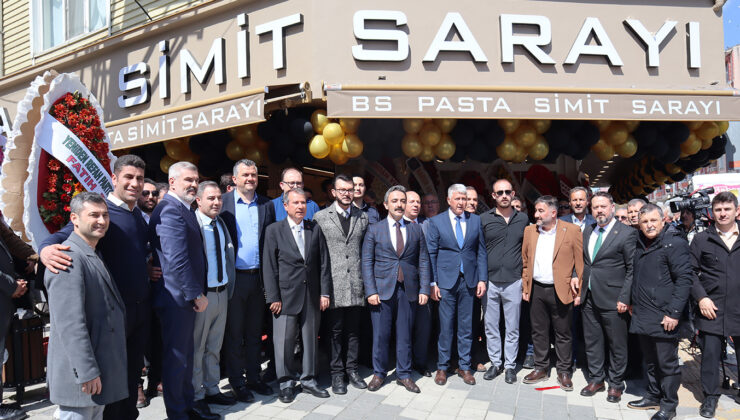 PASTA SİMİT SARAYI YENİLENEN YÜZÜYLE HİZMETE AÇILDI