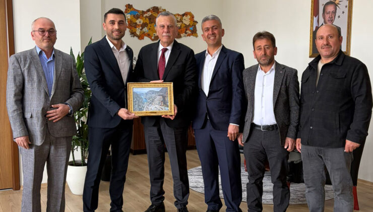 VEZİRKÖPRÜLÜLER DERNEĞİ’NDEN KAYMAKAM GÜNLÜ’YE ZİYARET