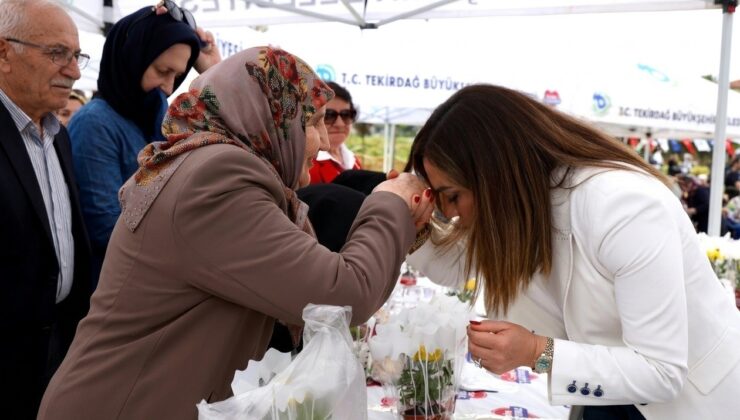 YÜCEER, ÇERKEZKÖY’DE ANNELERLE BİR ARAYA GELDİ