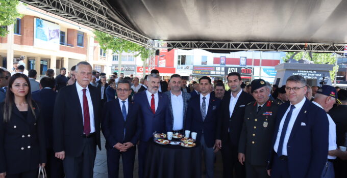 ÇERKEZKÖY BAYRAMLAŞTI