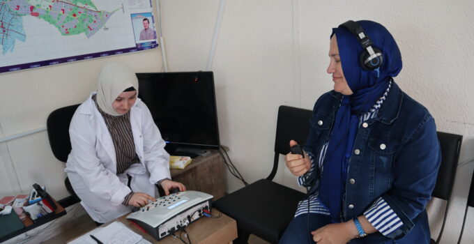ÜCRETSİZ İŞİTME TESTİ YAPILDI