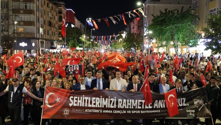 ÇERKEZKÖY’DE BİNLER TEK YÜREK OLDU