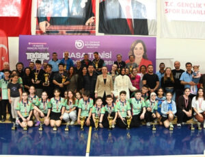 TEKİRDAĞ’DA MASA TENİSİ GENÇLİK KUPASI’NDA BÜYÜK HEYECAN