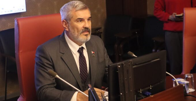 AHMET ÇETİN’DEN SAVUNMA SANAYİ’NE ÖVGÜ