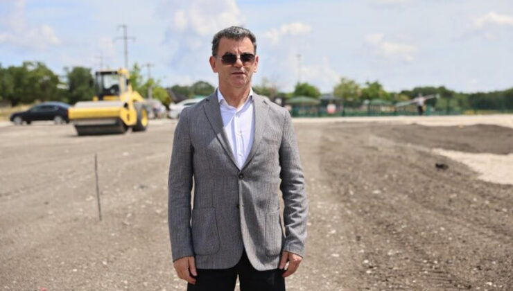 KAPAKLI’DA YOL ÇALIŞMALARI SÜRÜYOR