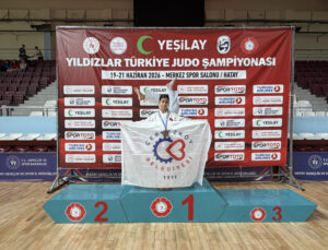 BERRAK BEKCİ, TÜRKİYE ÜÇÜNCÜSÜ OLDU