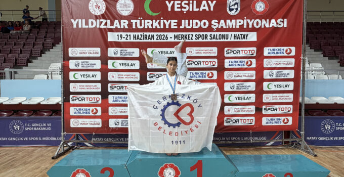 BERRAK BEKCİ, TÜRKİYE ÜÇÜNCÜSÜ OLDU