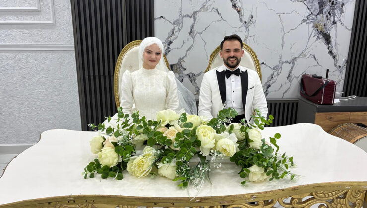 BÜNYAMİN VE SILA DÜNYAEVİNE GİRDİ
