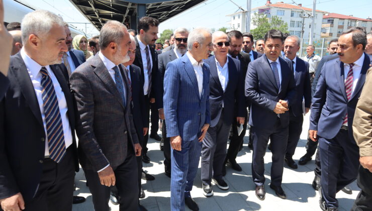 BAKAN URALOĞLU HIZLI TRENLE ÇERKEZKÖY’E GELDİ