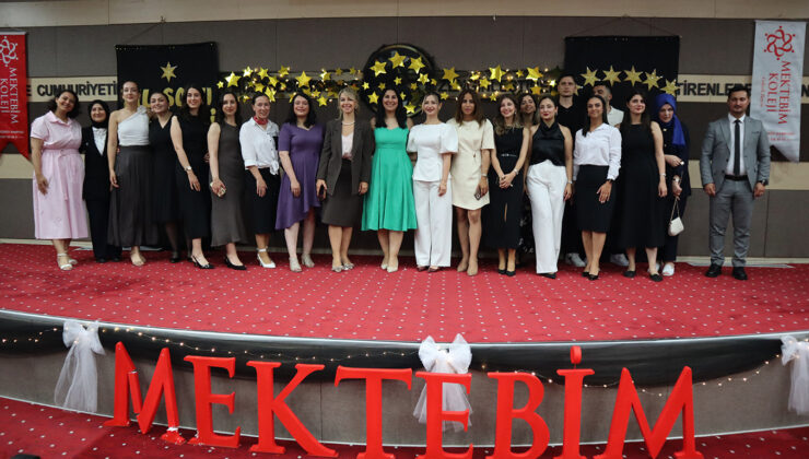 MEKTEBİM KOLEJİ’NDEN MUHTEŞEM YILSONU GÖSTERİSİ