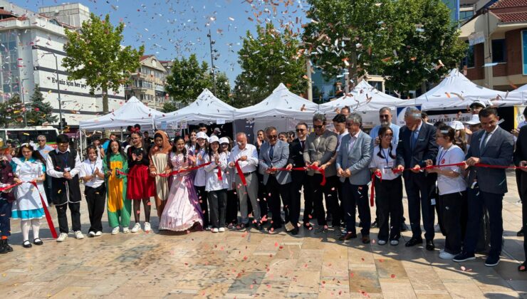 ROBOTLAR, ELEKTRİKLİ ARAÇLAR VE YENİLİKÇİ PROJELER MEYDANA TAŞTI