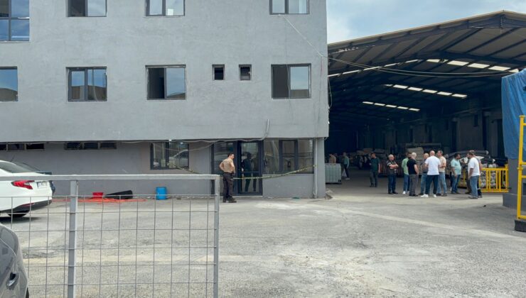 FABRİKADA SİLAHLI KAVGA: 2 KİŞİ YARALANDI