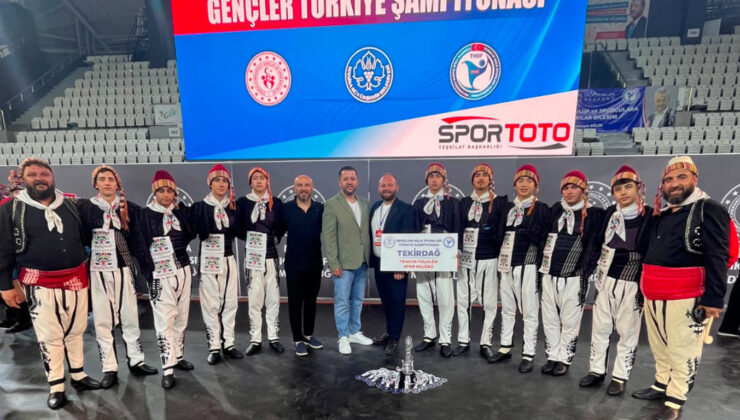 TRAKYA FOLKLOR KULÜBÜ TÜRKİYE İKİNCİSİ OLDU