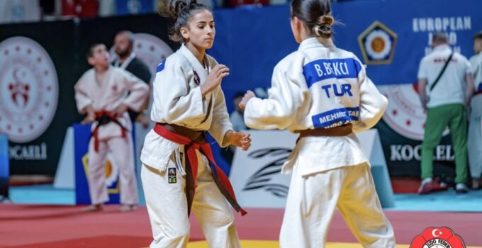 BERRAK BEKCİ, AVRUPA ÜÇÜNCÜSÜ OLDU