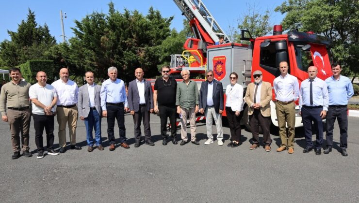 32 METRELİK DEV İTFAİYE ARACI HİZMETE GİRDİ