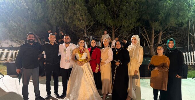 MUHAMMET VE CEYDA ÖMÜR BOYU MUTLULUĞA İLK ADIMI ATTI