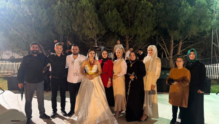 MUHAMMET VE CEYDA ÖMÜR BOYU MUTLULUĞA İLK ADIMI ATTI