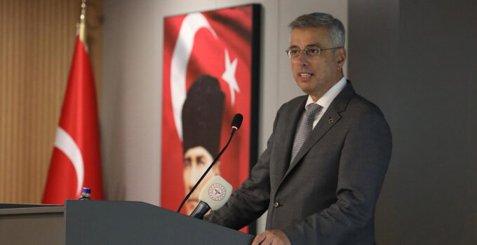BAKAN MEMİŞOĞLU KAPAKLI’YA GELİYOR