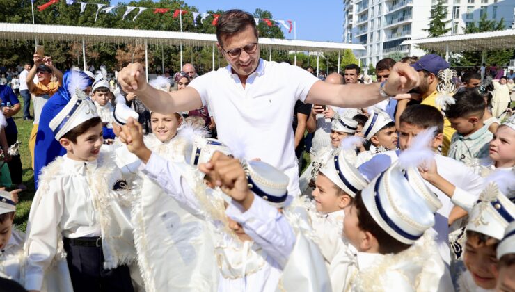 BAŞKAN AKAY, SÜNNET ŞÖLENİNDE ÇOCUKLARLA BULUŞTU