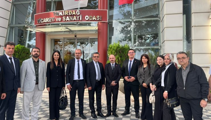 DİVAN TOPLANTISINA RAFET OKAY VE ÇERKEZKÖY TEŞKİLATI DAMGA VURDU