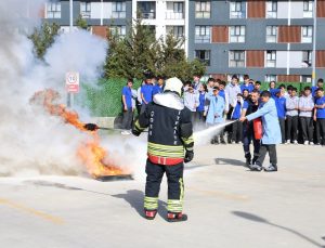 YANGIN EĞİTİMİ VE TATBİKATI DÜZENLENDİ