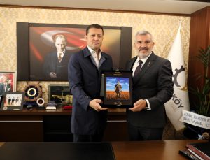 VAHAP AKAY’DAN AHMET ÇETİN’E ZİYARET