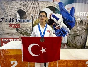 BERRAK BEKCİ, BALKAN ÜÇÜNCÜSÜ OLDU